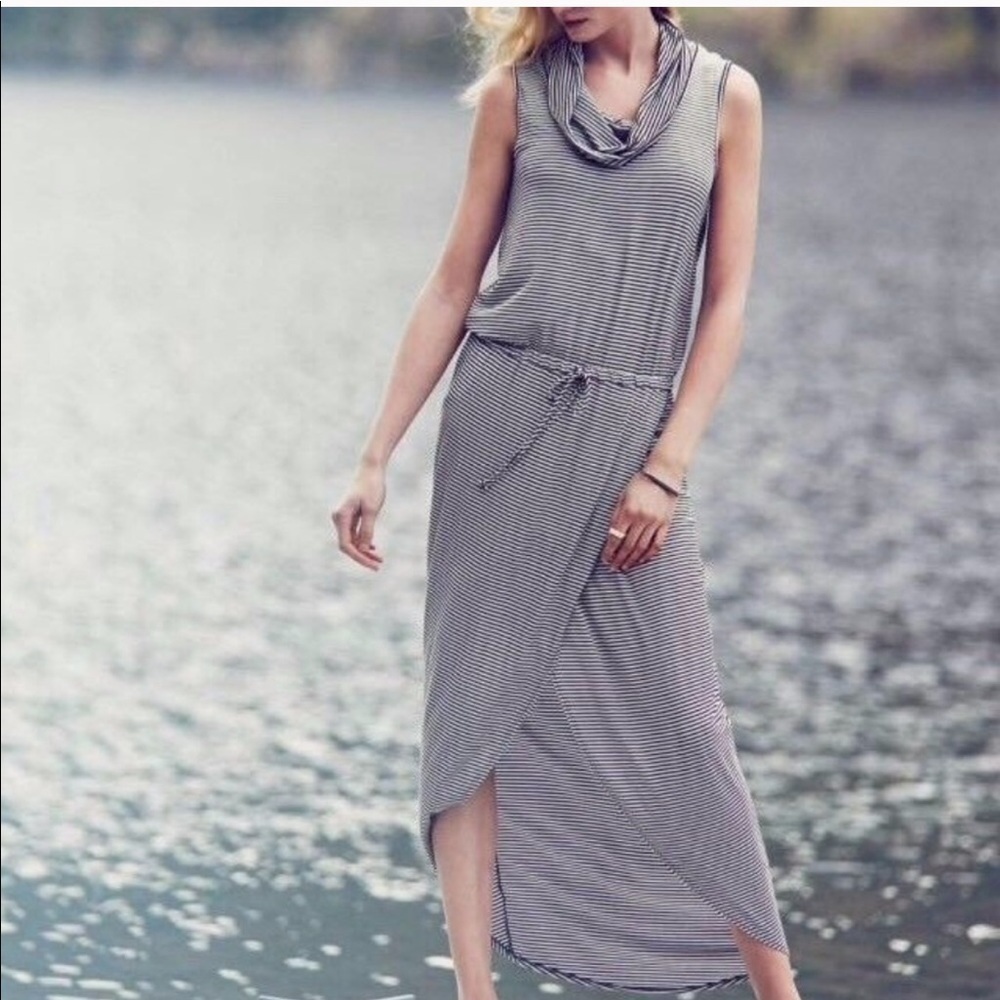 JOAN VASS Striped Sleeveless Cowl Neck Dress Sz. M